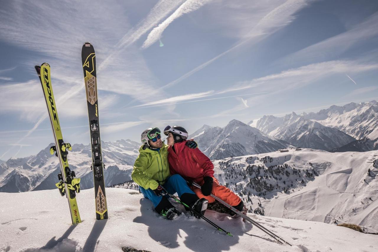 Kallis Appartement Mayrhofen Exterior foto